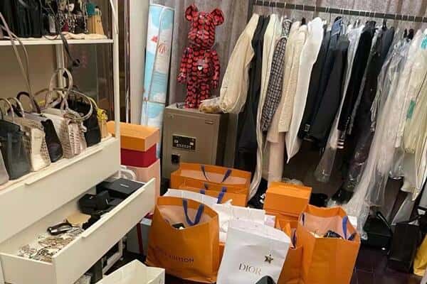 赤峰巴林左旗回收一线品牌衣服